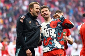 壹号娱乐- 重要助攻引发热议！，凯恩在皇家马德里比赛中晋级下一阶段全场沸腾不已