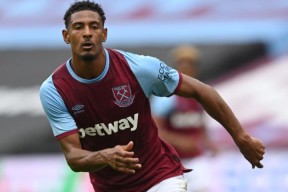 YIHAO- 西汉姆小将穆班马自由身加盟曼城 