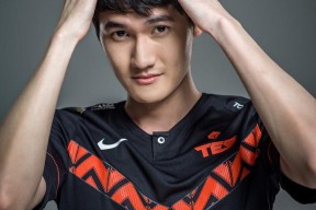 壹号-包含莎拉波娃巅峰对决，Karsa与60激战TES分钟，精彩发挥胜负难料！的词条